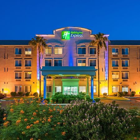 Holiday Inn Express Peoria North - Glendale By Ihg Kültér fotó