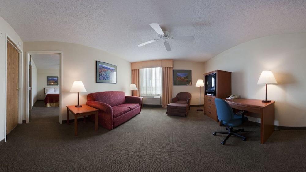 Holiday Inn Express Peoria North - Glendale By Ihg Kültér fotó