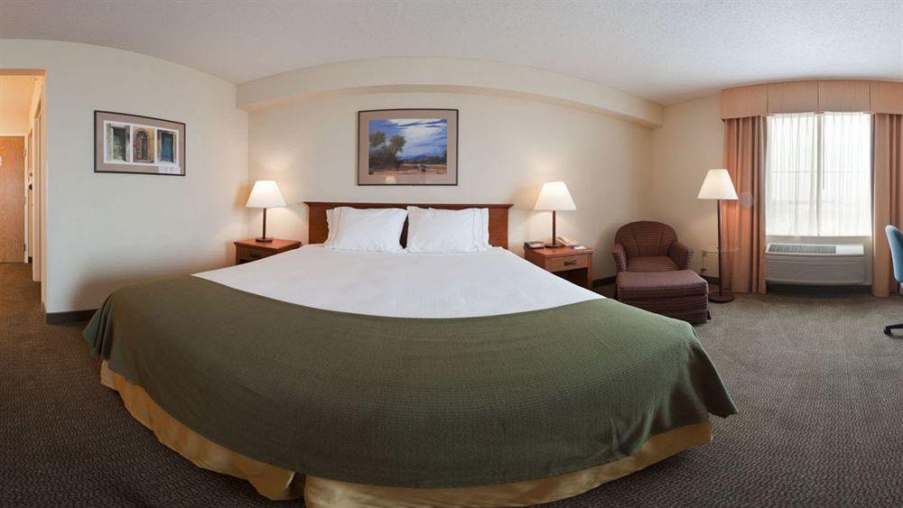 Holiday Inn Express Peoria North - Glendale By Ihg Kültér fotó