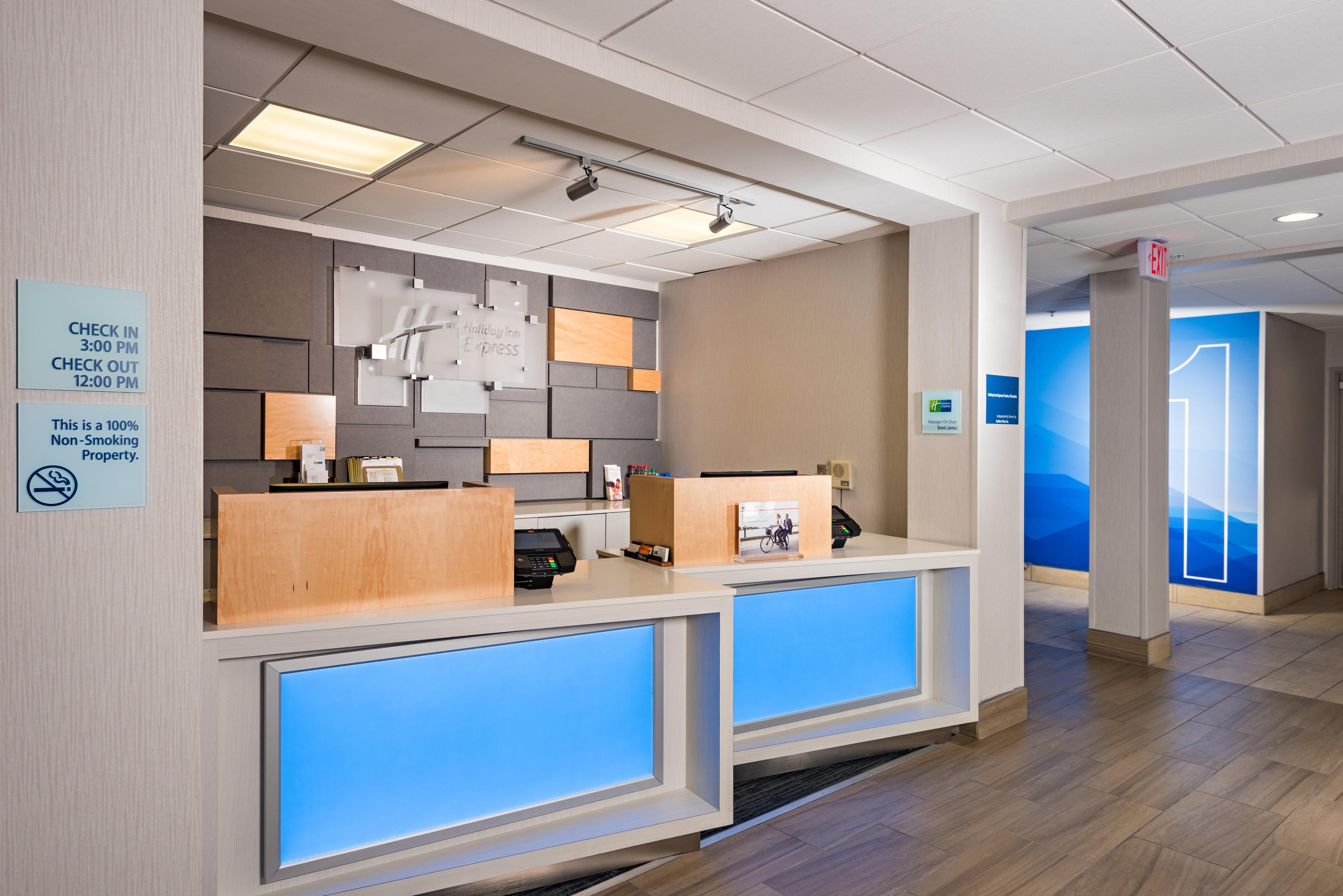 Holiday Inn Express Peoria North - Glendale By Ihg Kültér fotó