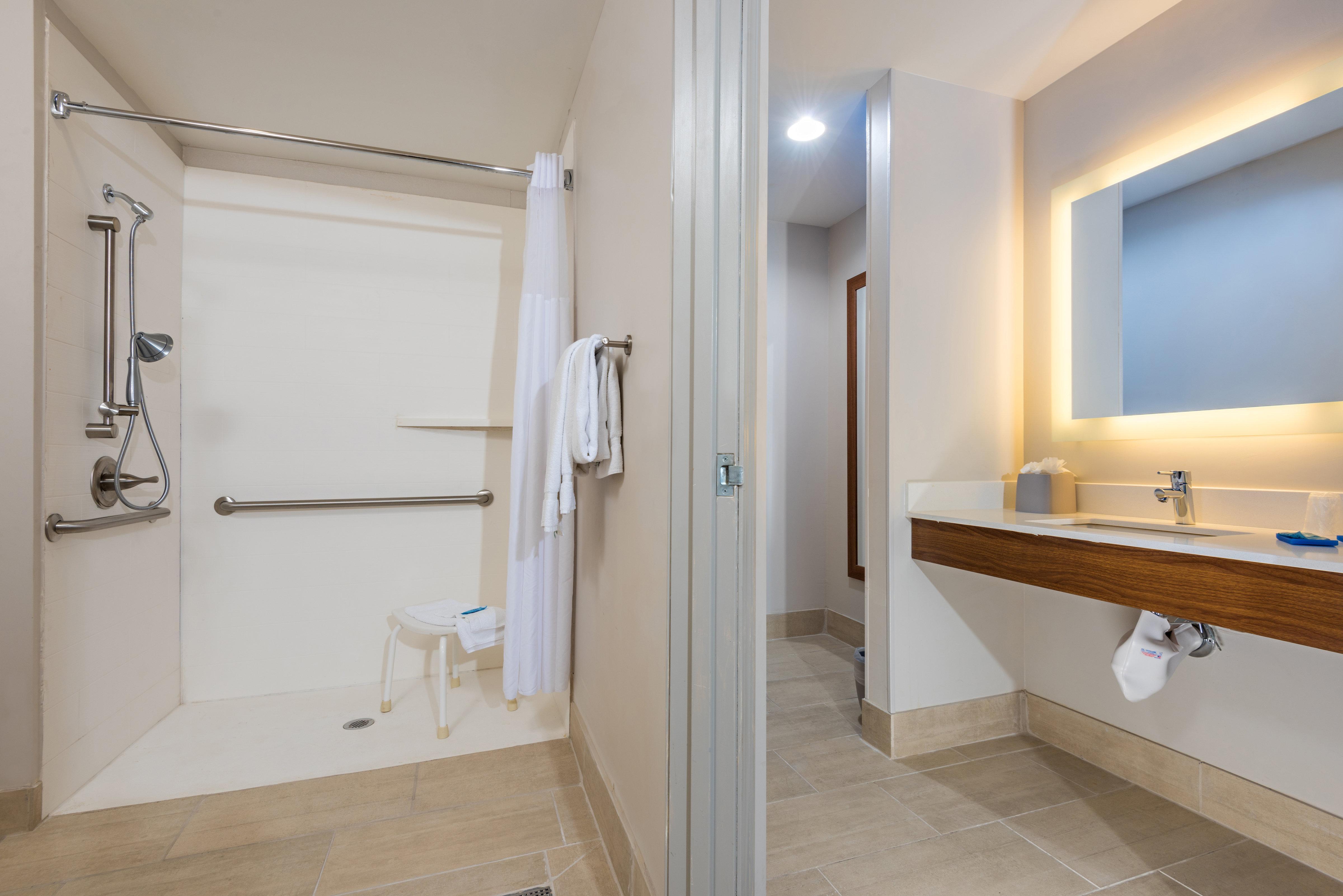 Holiday Inn Express Peoria North - Glendale By Ihg Kültér fotó
